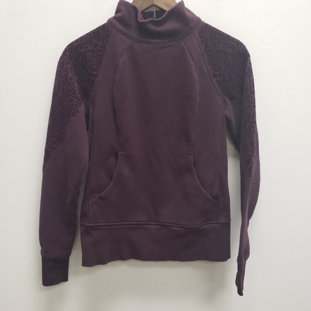 Lululemon Womens Fleece Floral Flock Pull Over Size 6 Purple Long Sleeve Mock